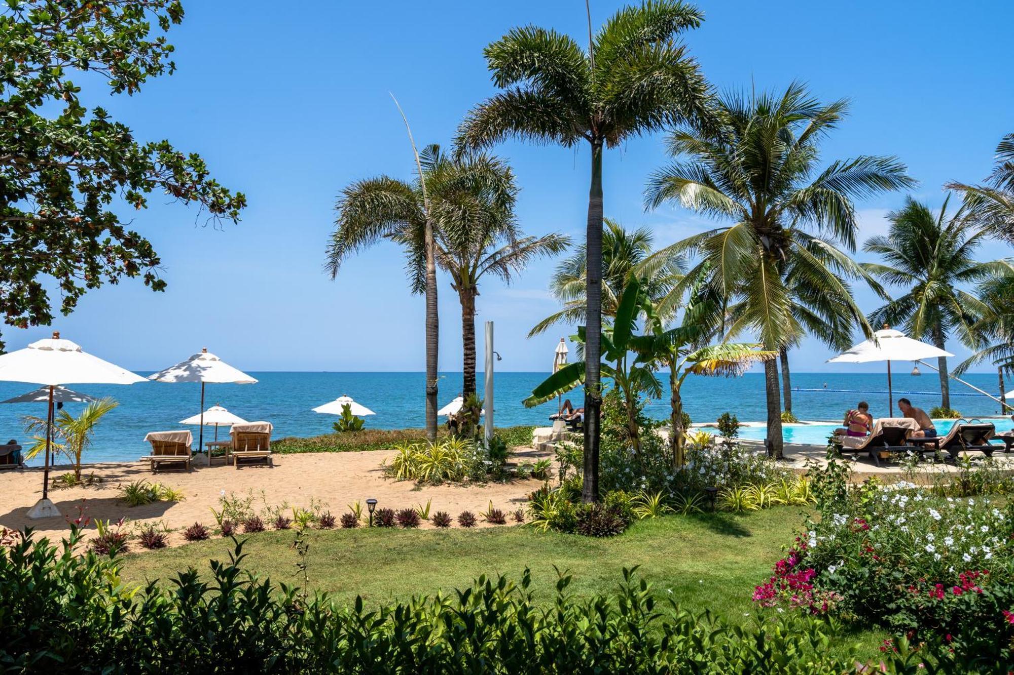 Lanta Palace Beach Resort & Spa - Adult Only Ко-Ланта Екстер'єр фото
